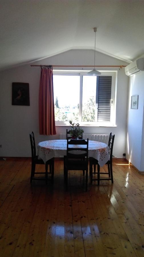 Apartment Elinor 2 โรวีน ภายนอก รูปภาพ
