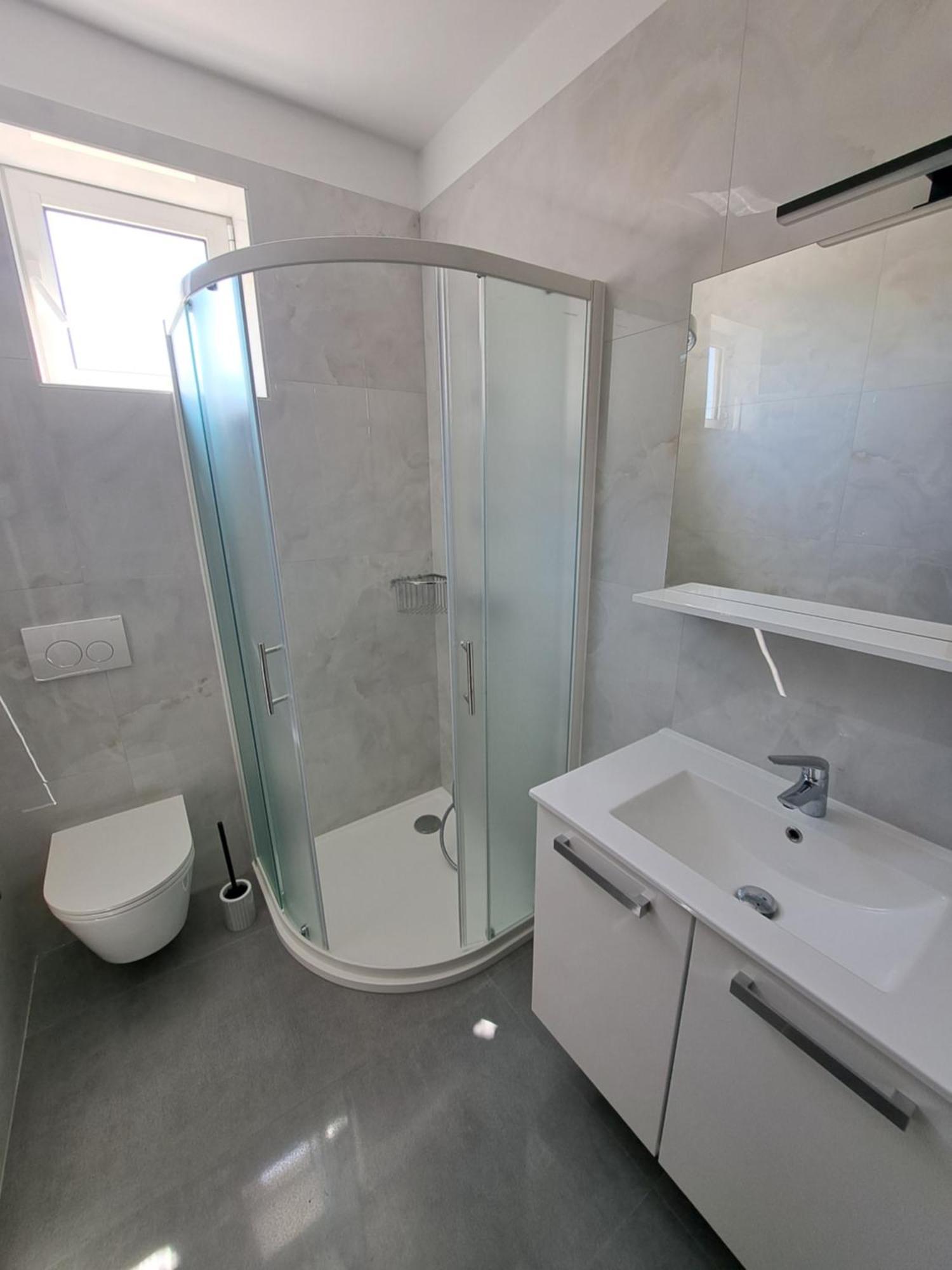 Apartment Elinor 2 โรวีน ภายนอก รูปภาพ