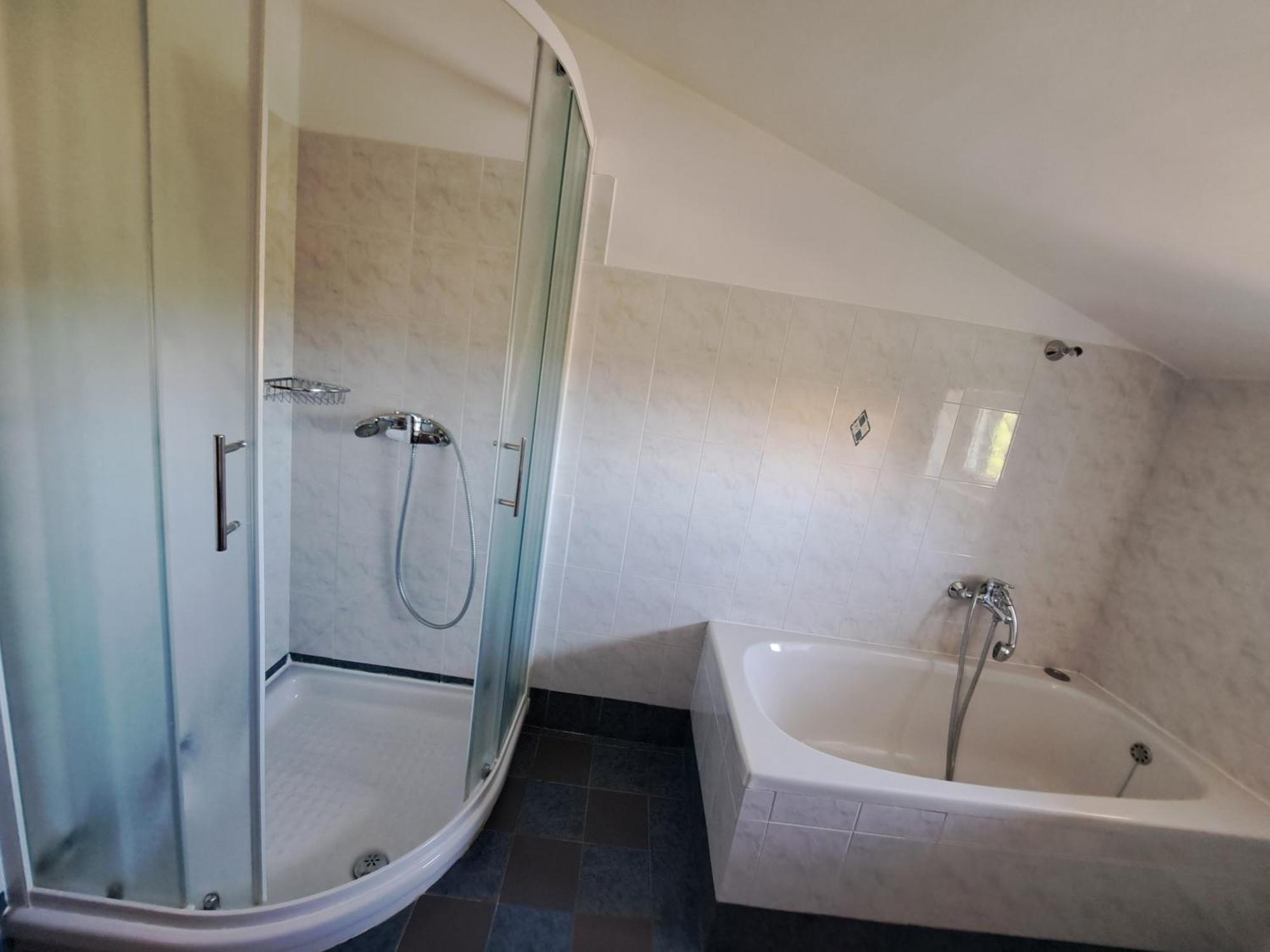 Apartment Elinor 2 โรวีน ภายนอก รูปภาพ