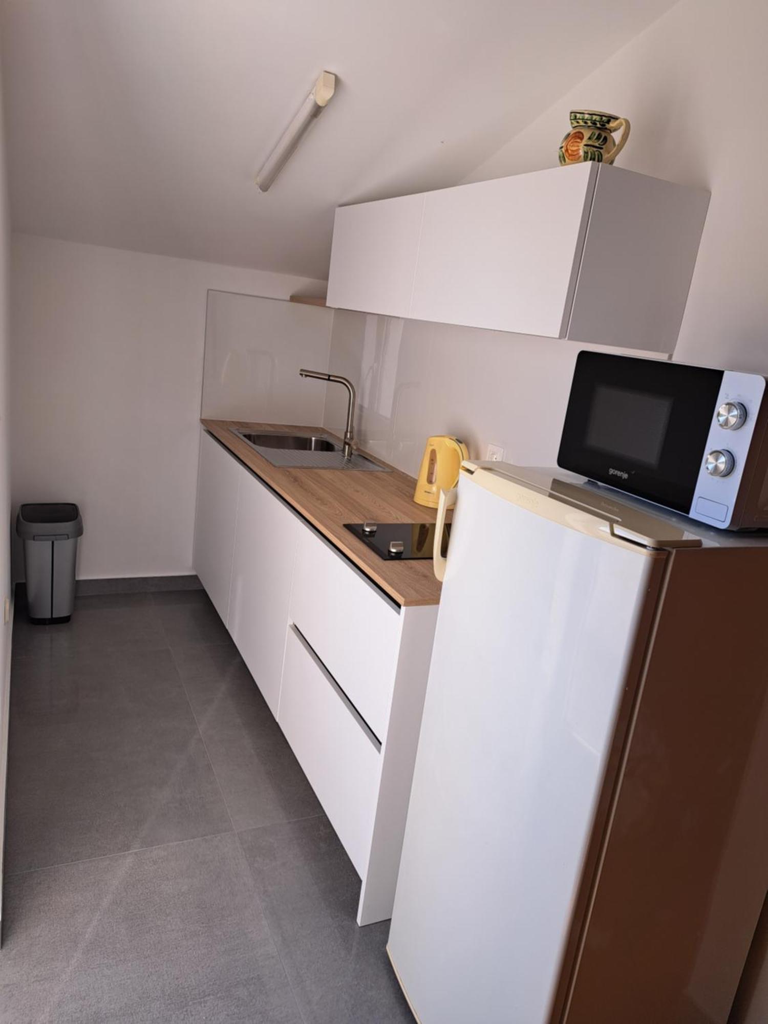 Apartment Elinor 2 โรวีน ภายนอก รูปภาพ