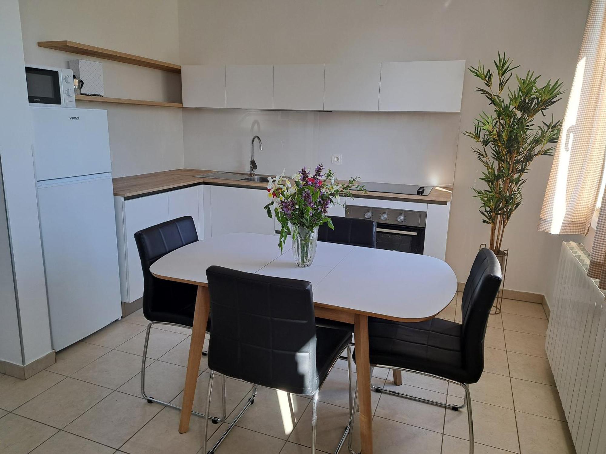 Apartment Elinor 2 โรวีน ภายนอก รูปภาพ
